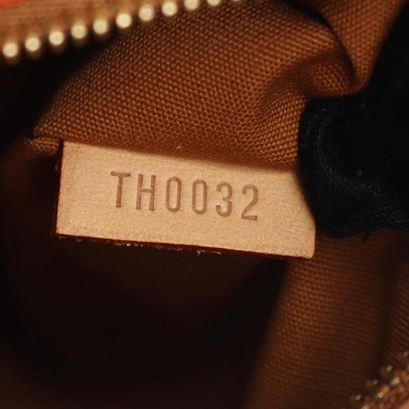 LOUIS VUITTON Brown Leather Tote Bag - Picture 5 of 10